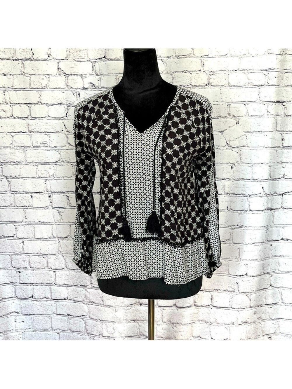 Francesca’s black and white blouse with tassels - size S